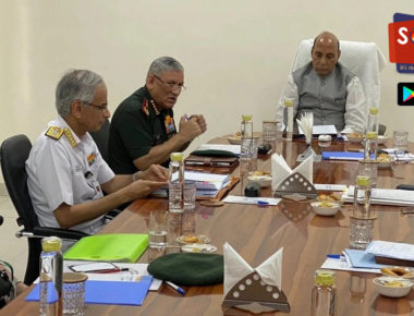 भारत-चीन तणाव: संरक्षण मंत्र्यांची सेना प्रमुखांसोबत महत्वाची बैठक- सूत्र