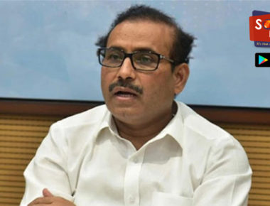 काळजी करु नका ! रेमडेसिवीर इंजेक्शनबद्दल आरोग्यमंत्र्यांनी दिली आनंदाची बातमी