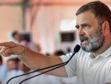 Lok Sabha Election 2024: ‘बैक डोर से नौकरियां खत्म ‘, पीएम मोदी पर राहुल गांधी का आरक्षण वाला अटैक, जानें क्या बोले